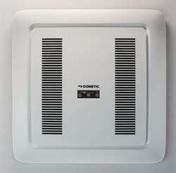 Tagventilation "Dometic FanTastic Breathe 3100" 12V