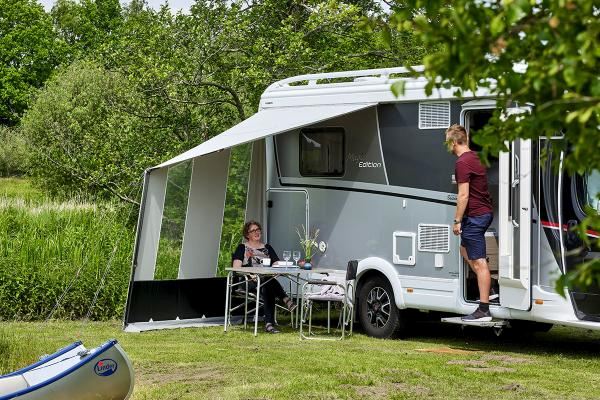 Isabella Levo Cosy Corner - monteres på din autocamper eller campingvogn