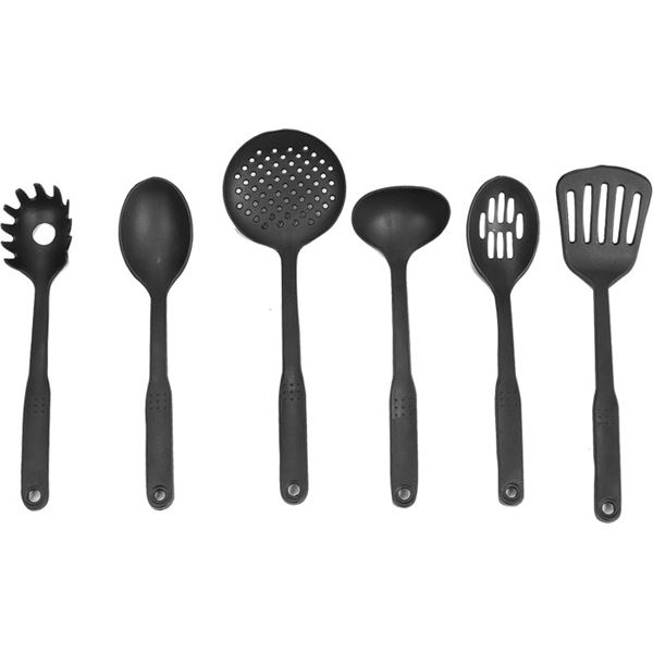 Køkkenredskabssæt bestående af 6 forskellige dele i nylon
