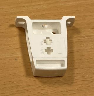 Beslag til rullegardin