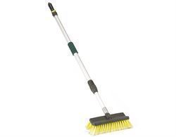 Vaskebørste med kobling til vandslange